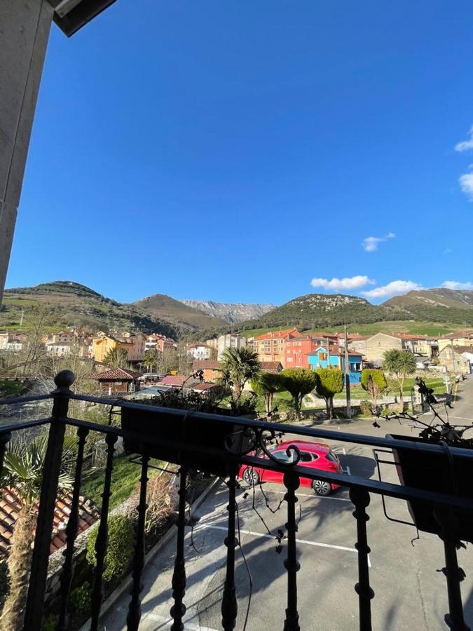 Hotel Rural El Torrejon Arenas De Cabrales Exterior photo